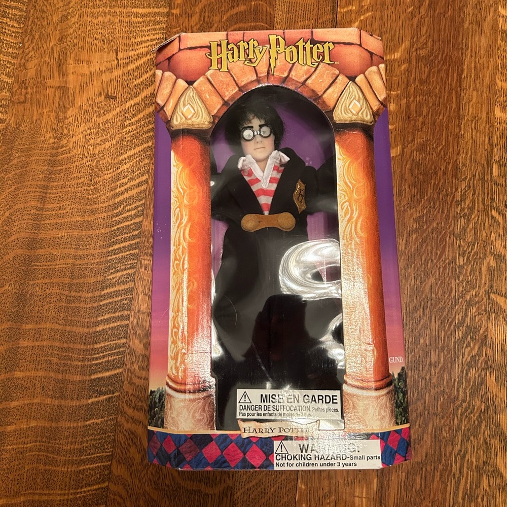 Vintage 11” Harry Potter Soft Body Posable Doll by Gund in Unopened Box